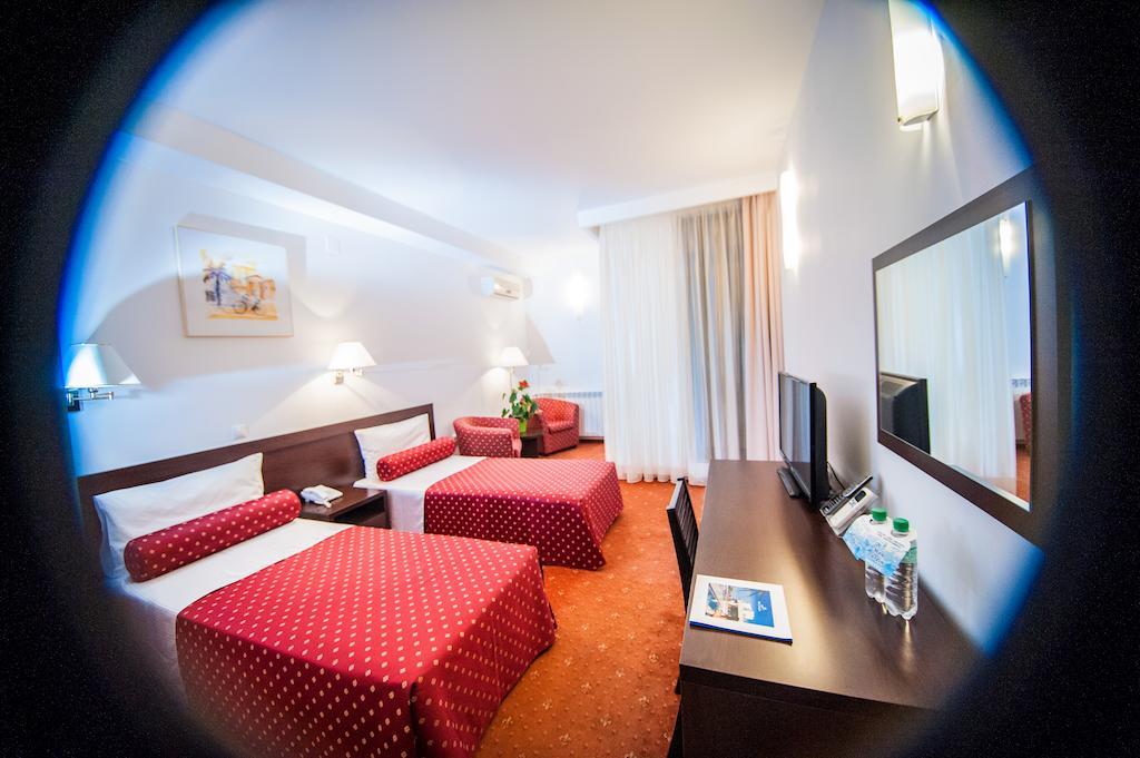 Hotel Mon Jardin Mahmudia Room photo