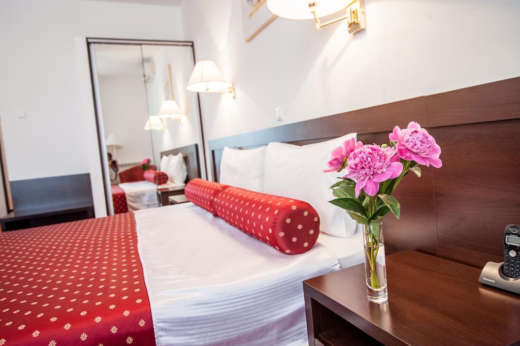 Hotel Mon Jardin Mahmudia Room photo